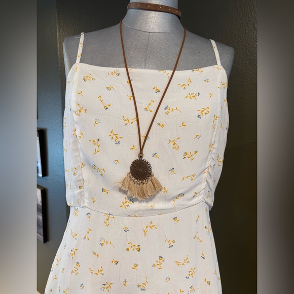 Cotton On Women’s Woven 90s Mini Dress – “Isobel” Ditsy Floral (White) | Medium - Picture 3 of 12